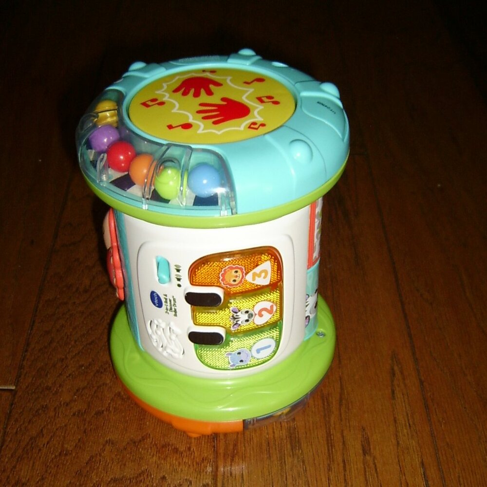 VTech Baby Explore & Discover Roller, Interactive Baby Toy with Gears, Roller